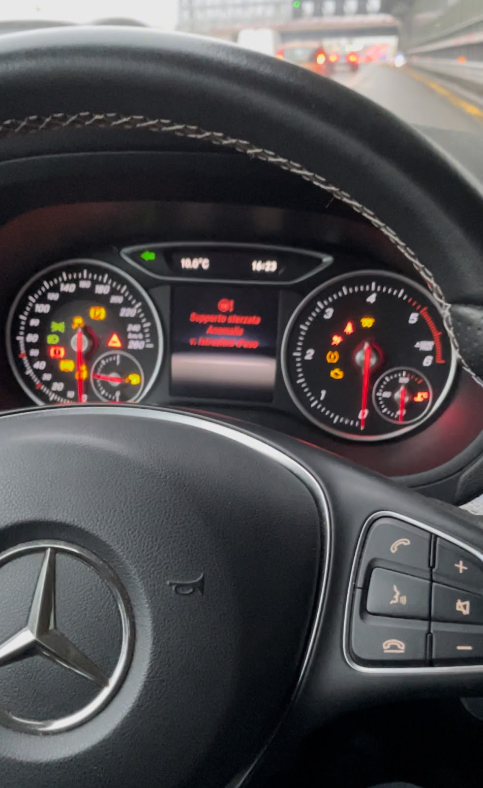 Diagnosi Mercedes in officina Milano